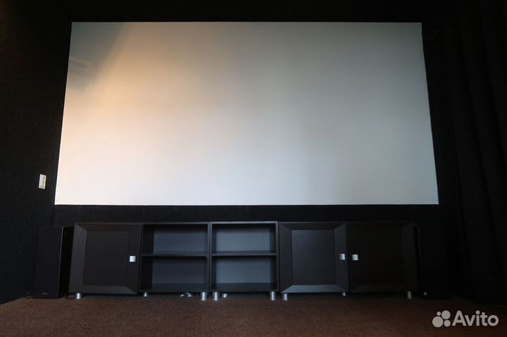 Персональный кинотеатр для двоих или компании