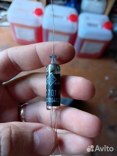 Лампа Telefunken AC 701K