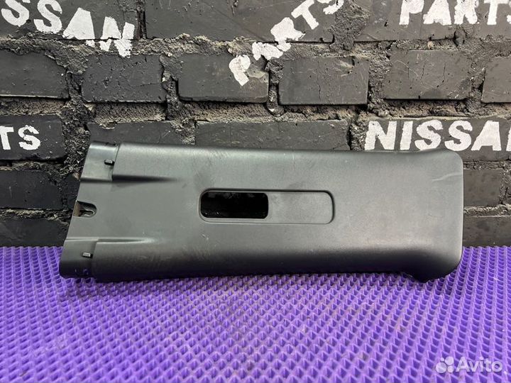 Обшивка стойки кузова левая Nissan X-Trail