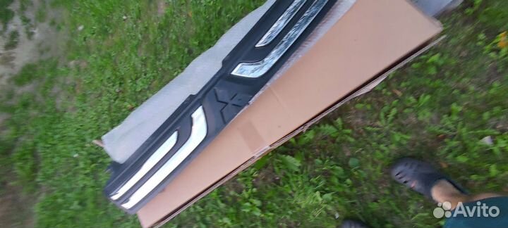 Передняя решетка