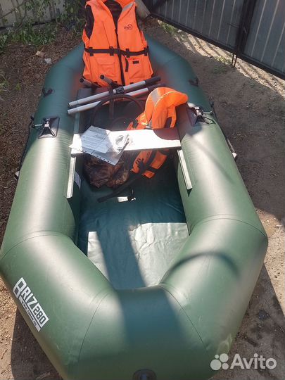 Надувная лодка