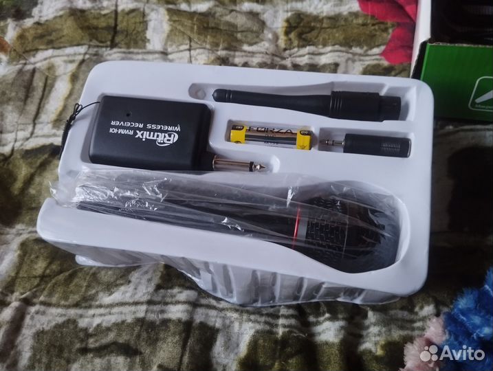 Продам микрофон Ritmix