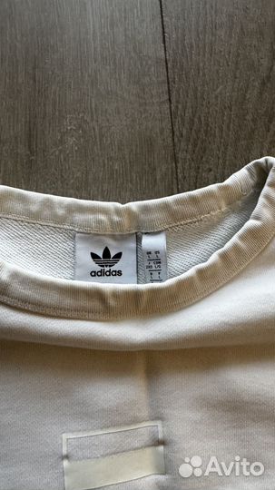 Свитшот adidas