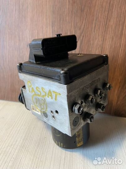 Блок abs Volkswagen Passat B6 BSE 1 2008