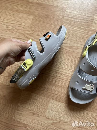 Сандалии crocs w8