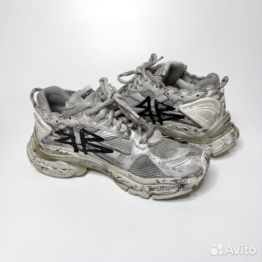 Balenciaga runner graffiti кроссовки оригинал