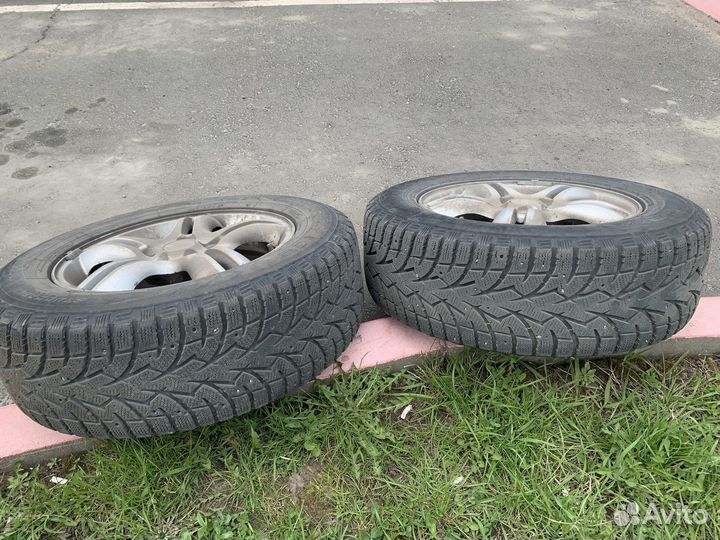 Диски Kia sportage r16 5x114.3 с зимней резиной