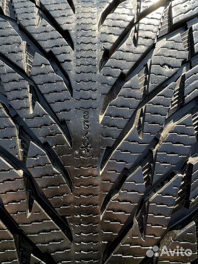 Nokian Tyres Hakkapeliitta R3 SUV 275/40 R21 204ZR