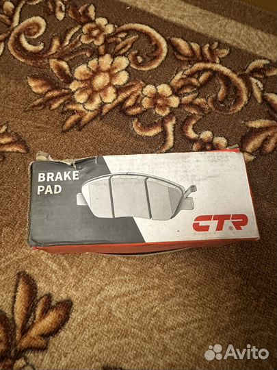 Продам тормозные колодки на hyundai sonata