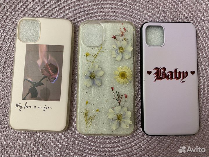 Чехлы iPhone 11