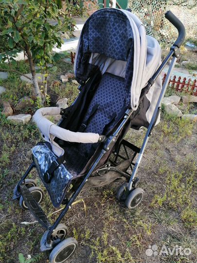Коляска прогулочная