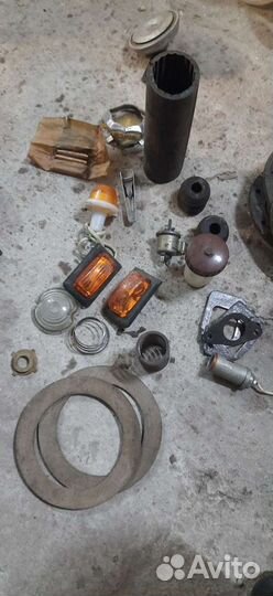 Запчасти на москвич