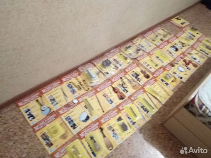 Коллекционные музыкальные инструменты. Миниатюрные