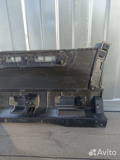 Молдинг двери задний правый Chery Tiggo 8 Pro