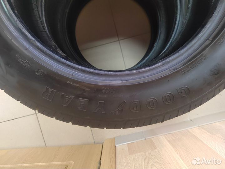 Goodyear Eagle Sport 225/55 R17 C