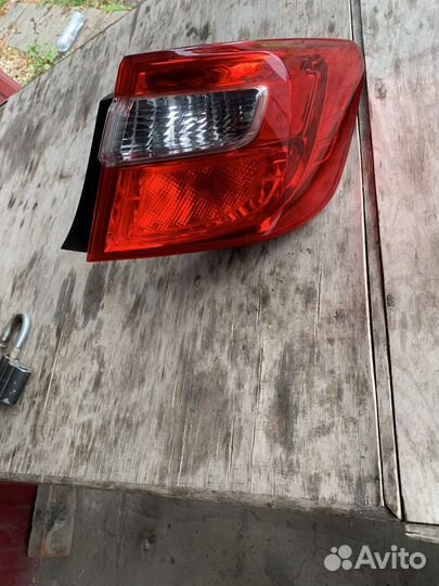 Фары на toyota camry 50