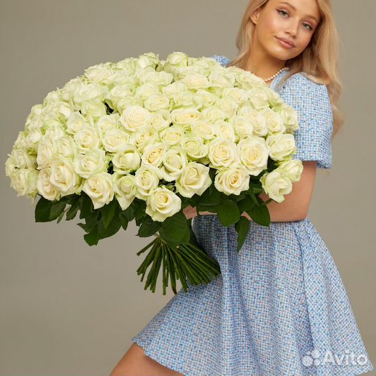 Аваланж 101 Белая Роза букет