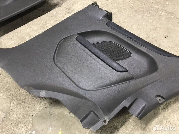 Обшивка салона задняя Ford Focus 2 купе 2006