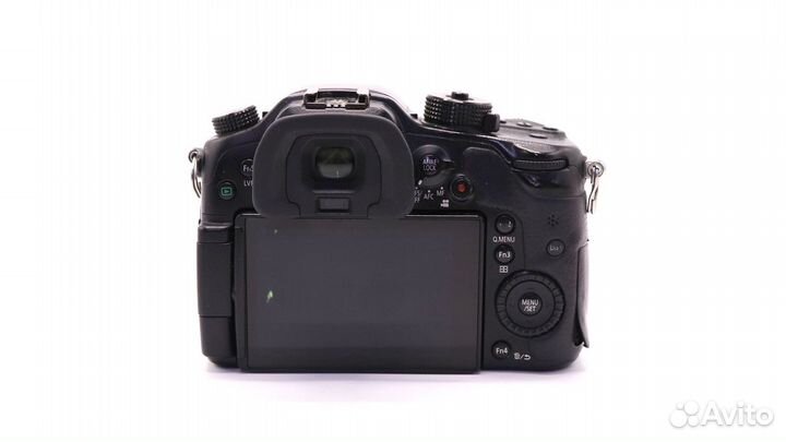 Panasonic Lumix DMC-GH4 body (пробег 81570 кадров)