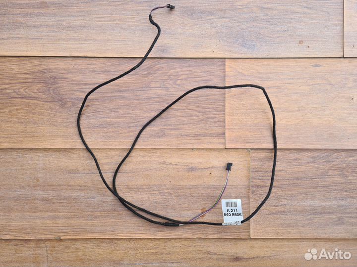 Провод Mercedes W211 W219 A2115408606