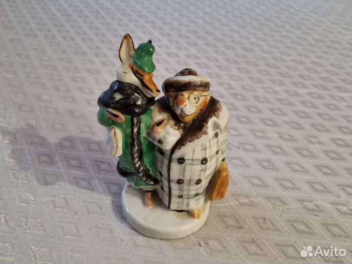Фарфоровая статуэтка Лиса и бобёр, лфз