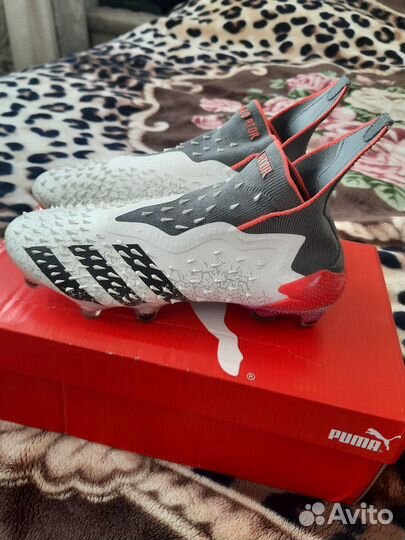 Бутсы adidas predator