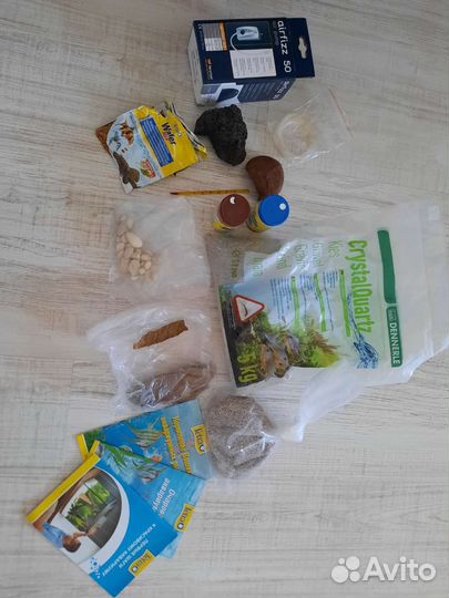 Аквариум кубик Aquael, грунт Dennerle, коряги