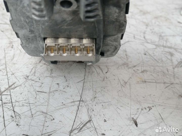 Антенна на крыше BMW X5 F15