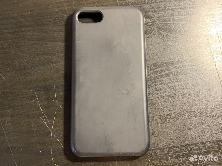 Чехол на iPhone 7