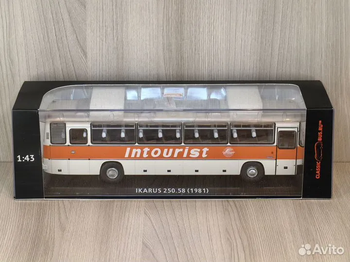 Масштабная модель ikarus 250.58 (Икарус) Inturist