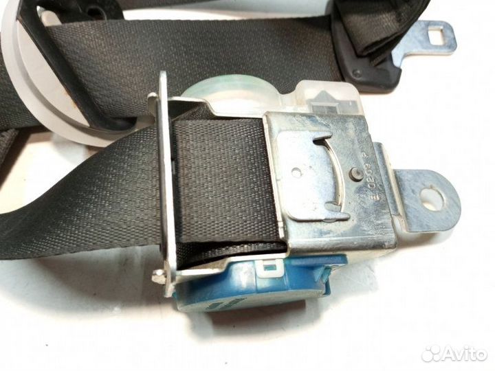 Ремень безопасности задний правый Kia Carens FG