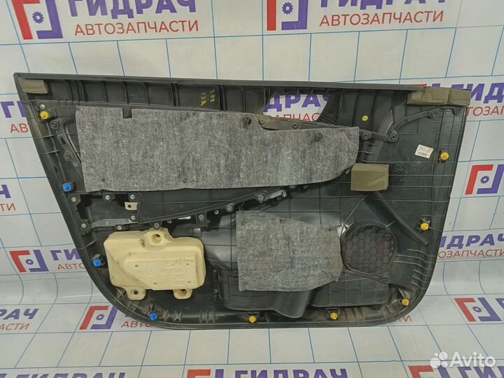 Обшивка двери передней правой Hyundai Solaris (RB)