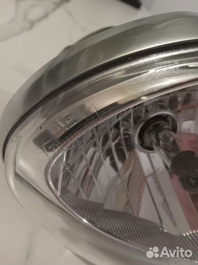 Фара Triumph Street Triple 2013