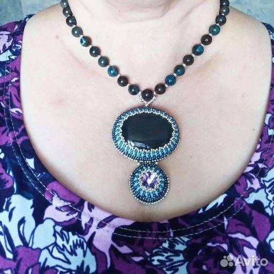 Классическая подвеска с камнем