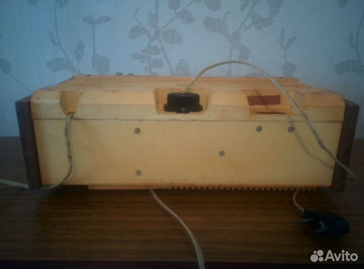 Маяк радиоприемник трехпрограммный СССР