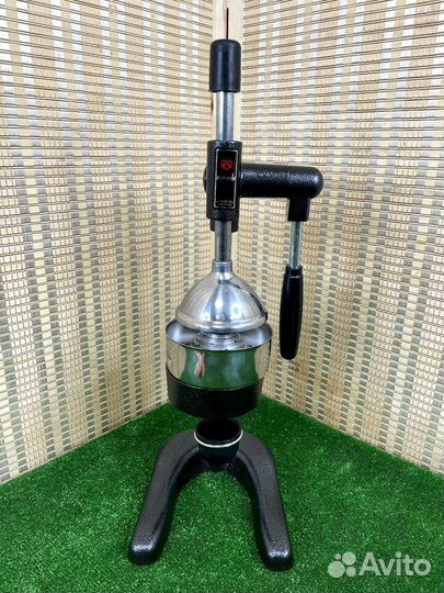 Соковыжималка для граната