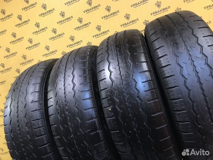 Hankook Radial RA08 215/70 R16C T