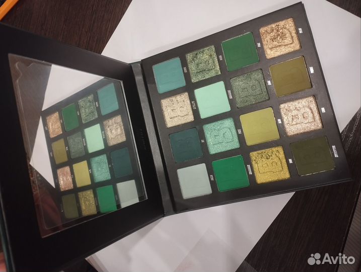 Beauty BAY earthy 16 colour palette