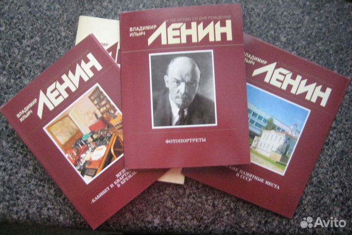 20 тематических комплектов открыток (СССР)