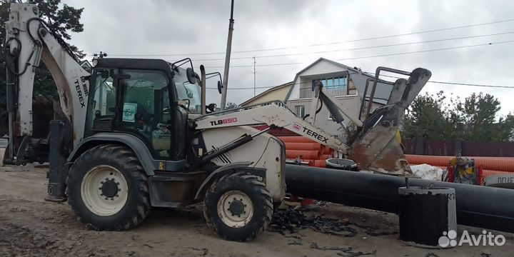 Машинист экскаватора-погрузчика, тракторист