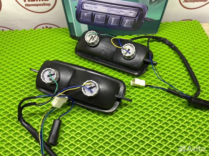 Подфарники лада нива урбан