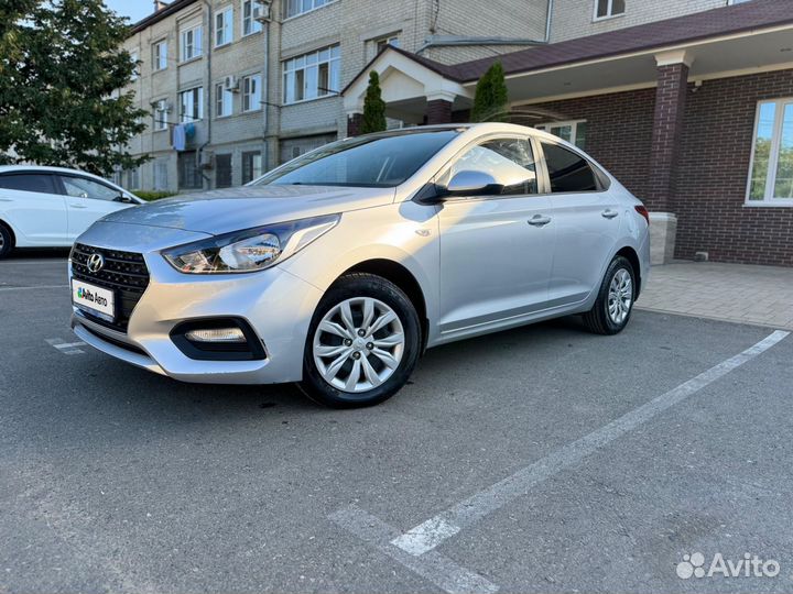 Hyundai Solaris 1.6 AT, 2018, 64 100 км