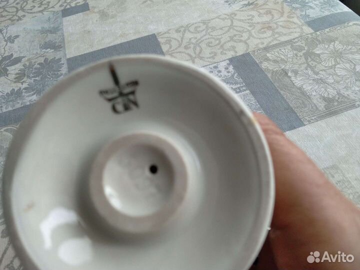 Статуэтка фарфор