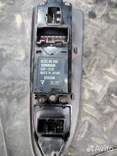 Блок управления стеклоподъемник Mazda Familia,323