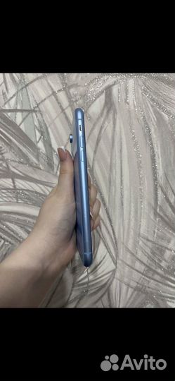 iPhone Xr, 128 ГБ