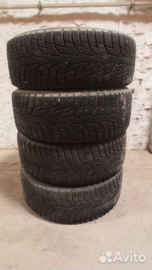 Hankook Winter I'Pike 205/55 R16