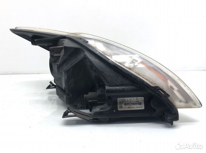 Фара левая Ford Focus 2 1.6 tdci 2008