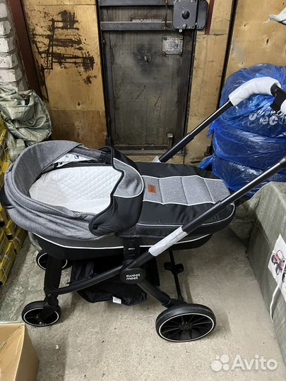 Коляска детская новая