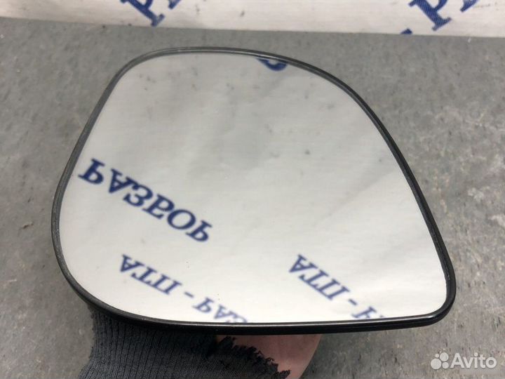 Зеркальный элемент левый Kia Picanto SA