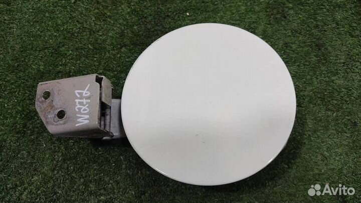 Лючок топливного бака Suzuki Swift 2008